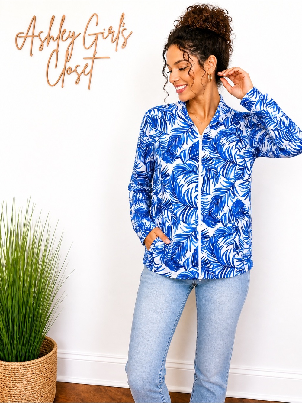 Tommy Bahama Blue Tropical Zip-Up Jacket | Women’s Medium | Lightweight